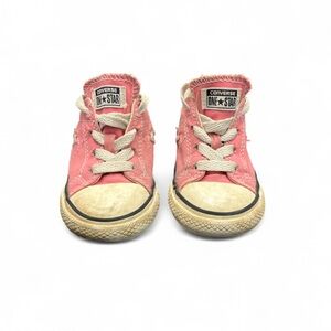 Converse Low Top Toddler Pink Sneakers Size 6